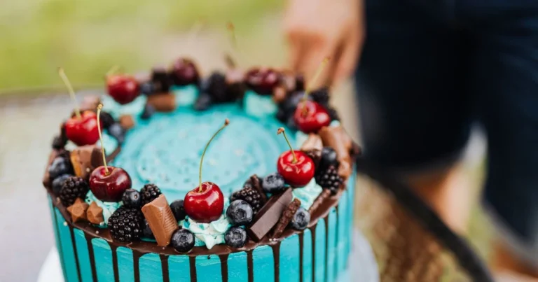 custom birthday cakes near me (2)